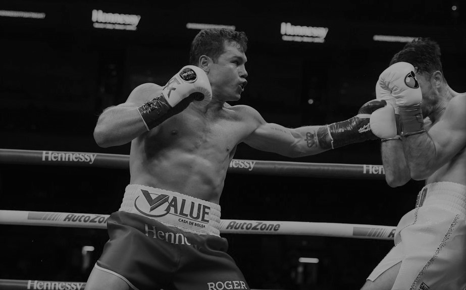 Saul Alvarez Dismantles Smith