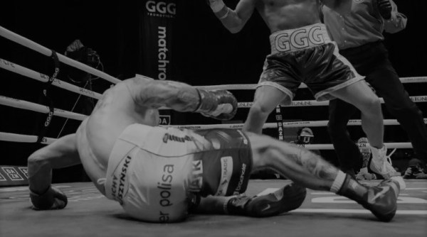 Golovkin overcomes mandatory